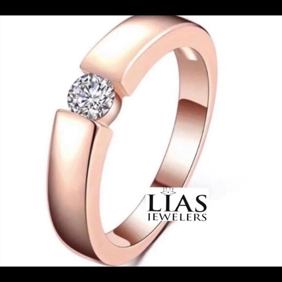 New 18k rose gold men wedding ring